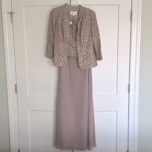 Formal dress for family wedding.  Never worn.